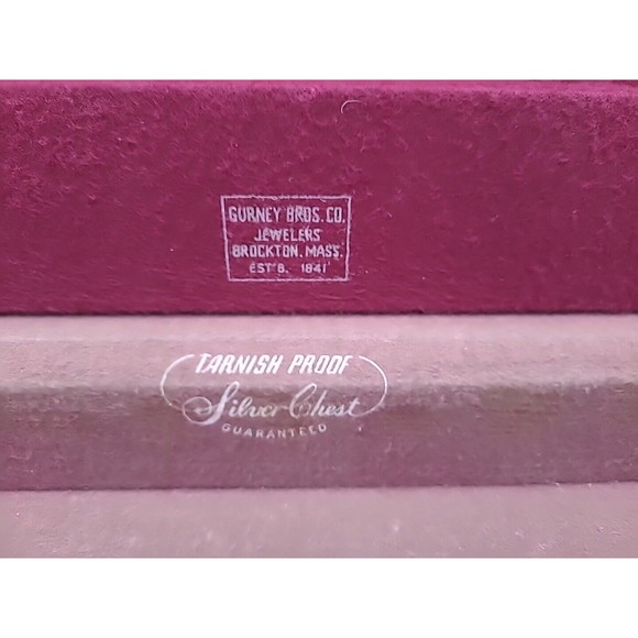 Wm Rogers Flatware Service For 8 Extra Silver Plate Tarnish Proof Chest - Picture 4 of 16